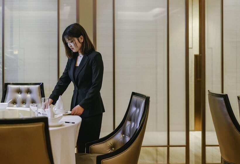 호텔 Pullman Shanghai Jing An