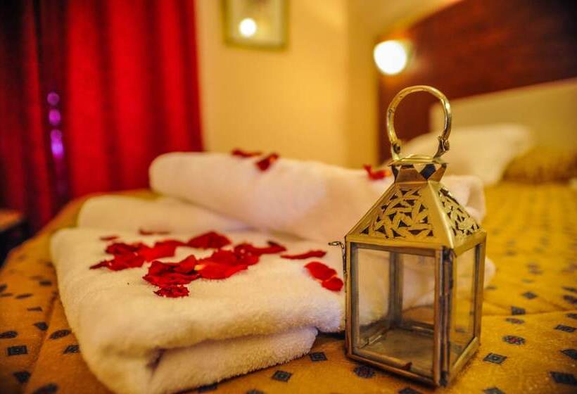 فندق Saghro
