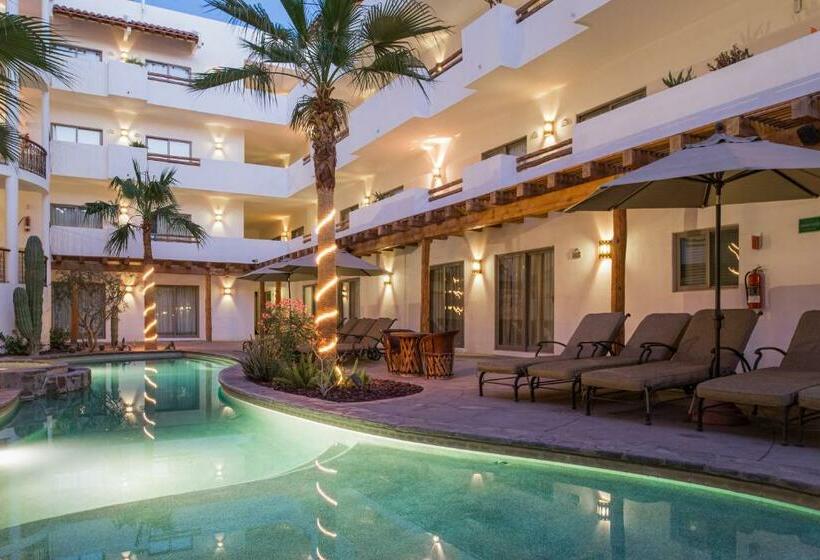 هتل Santa Fe Loreto by Villa Group