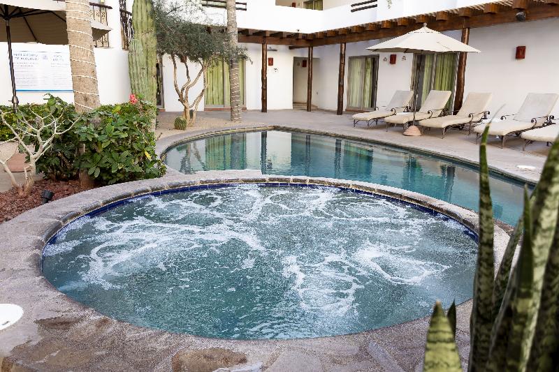 هتل Santa Fe Loreto by Villa Group