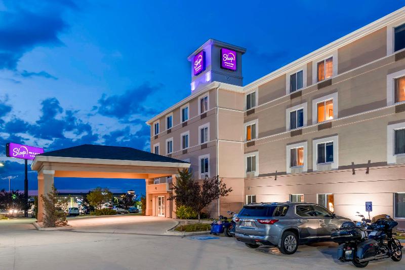 هتل Sleep Inn & Suites