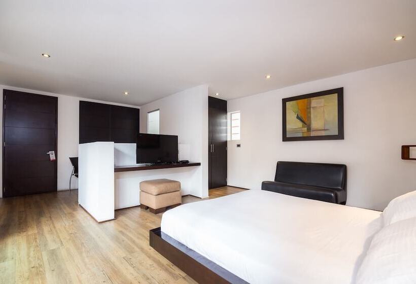 هتل Suites Casa 95