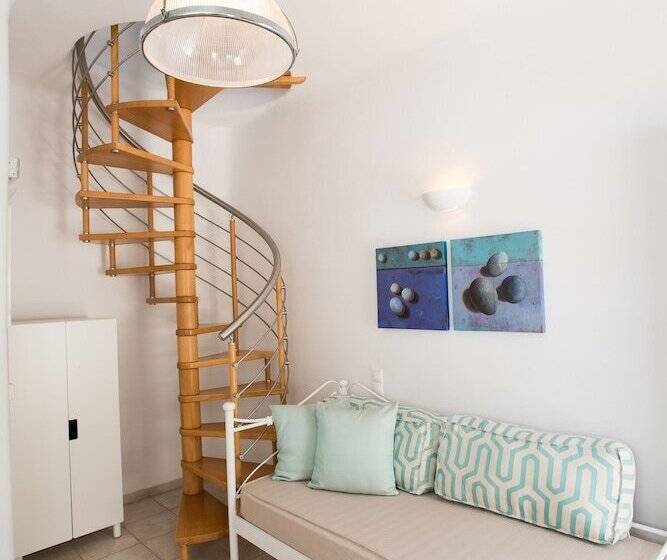 هتل Villa Nireas