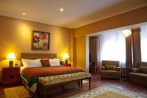 Red Wall Garden Hotel