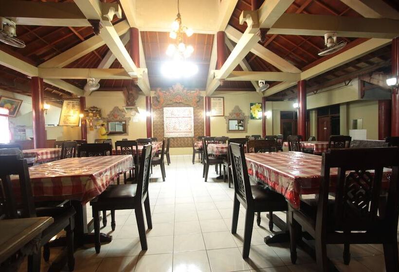 هتل Bakung Sari Resort