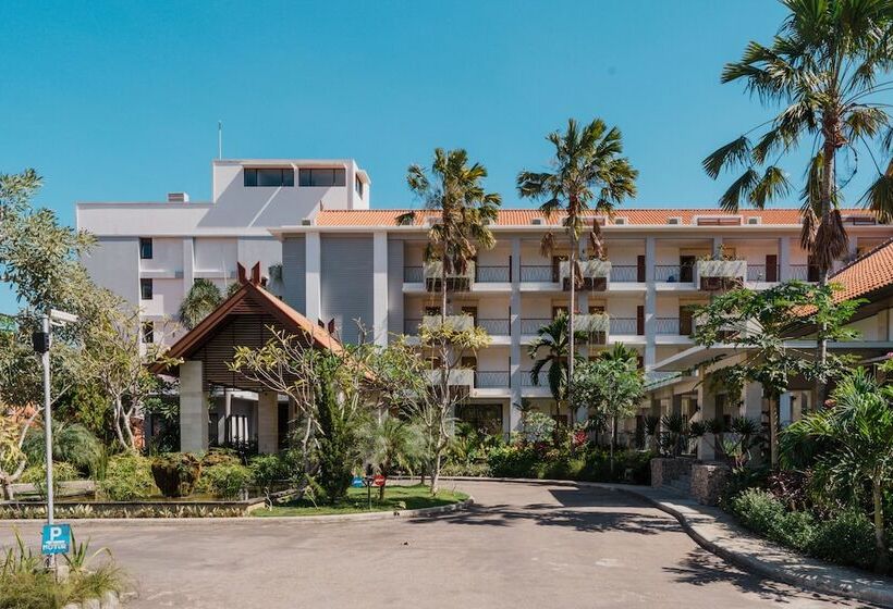 هتل Bintang Flores