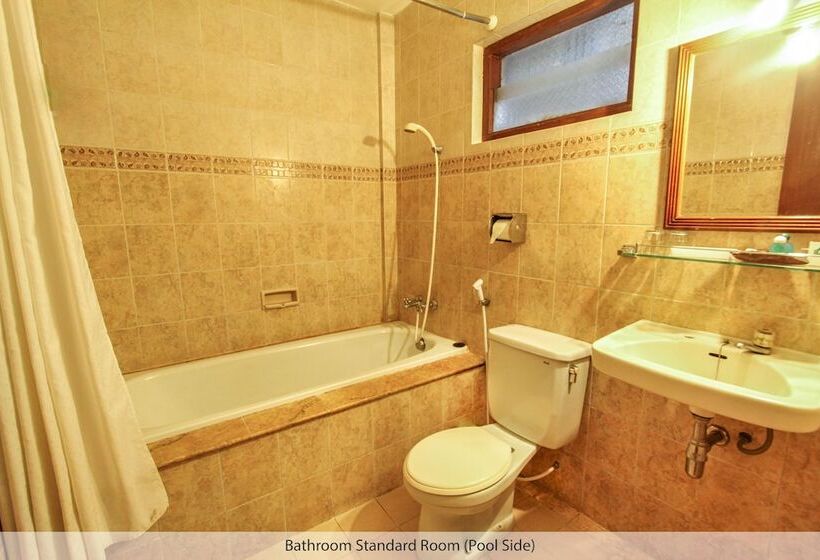 هتل Duta Guest House