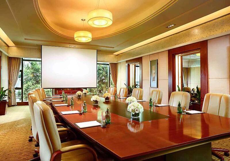فندق Grand Mercure Xian On Renmin Square