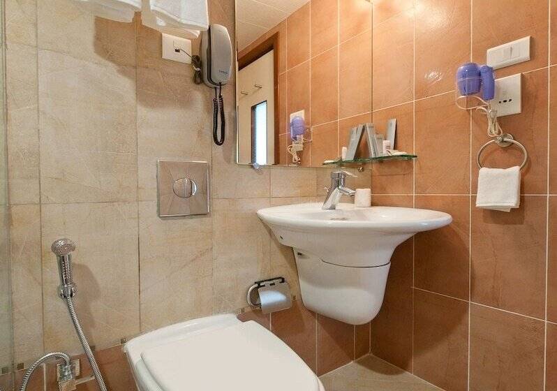 Grand Residency Hotel & Serviced Apartments