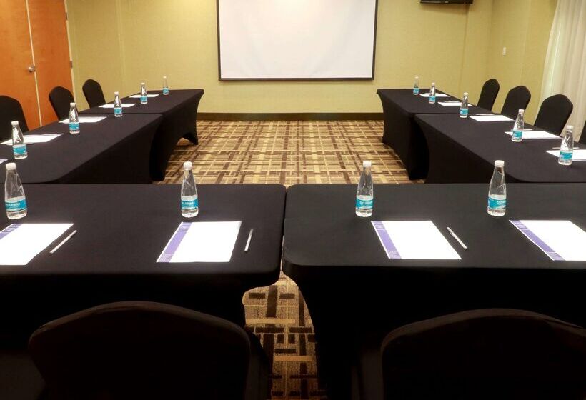 فندق Hampton Inn By Hilton Reynosa/zona Industrial