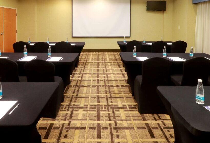 فندق Hampton Inn By Hilton Reynosa/zona Industrial