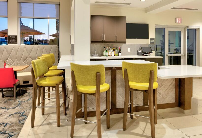 هتل Hilton Garden Inn Irvine East/lake Forest