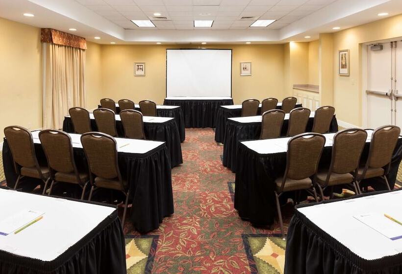 هتل Hilton Garden Inn Mcallen Airport