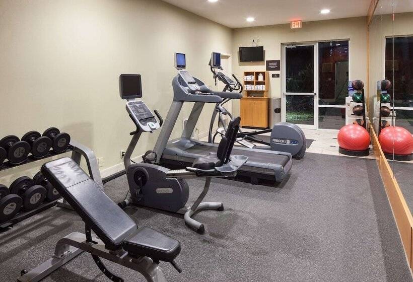هتل Hilton Garden Inn Mcallen Airport
