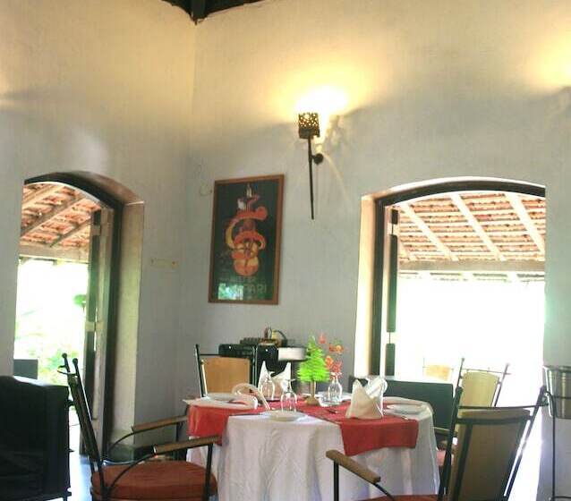 هتل Laguna Anjuna