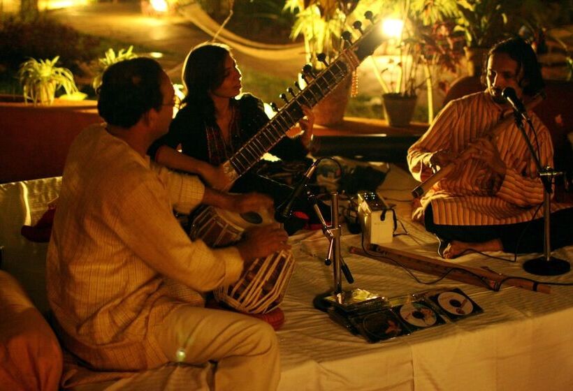 هتل Laguna Anjuna