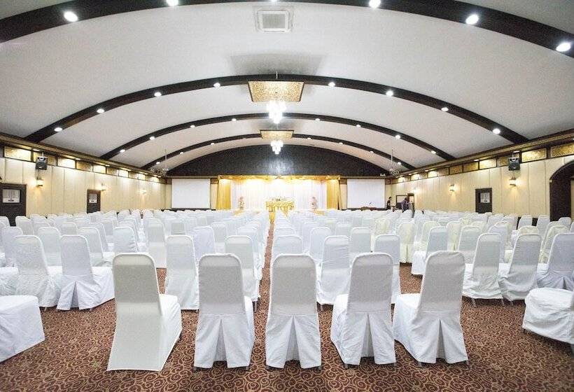هتل Luckswan Resort Chiang Rai   Sha Extra Plus
