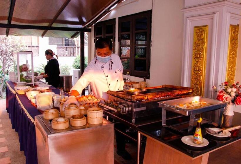 هتل Luckswan Resort Chiang Rai   Sha Extra Plus
