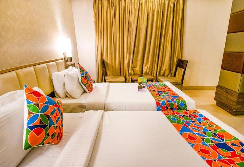 בית מלון כפרי Sadanand Regency