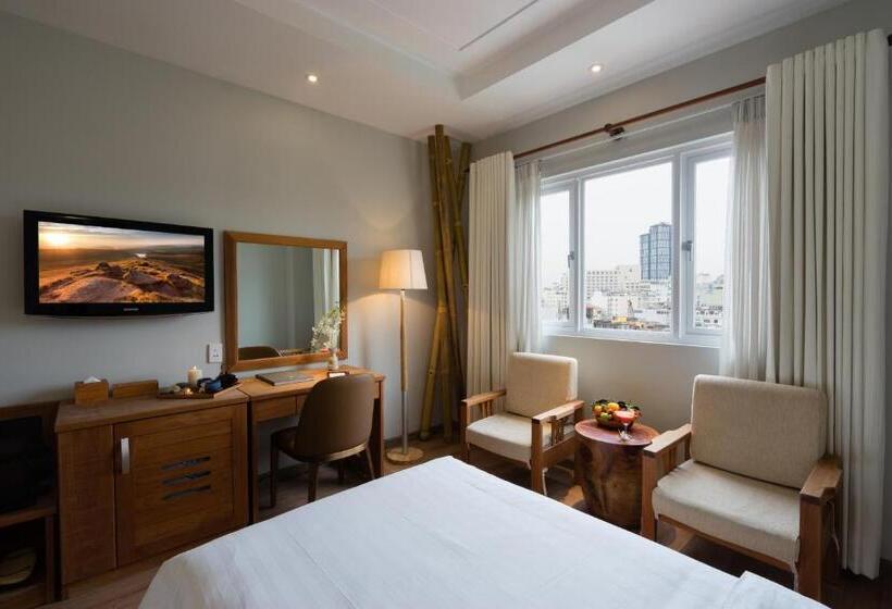 酒店 Silverland Yen