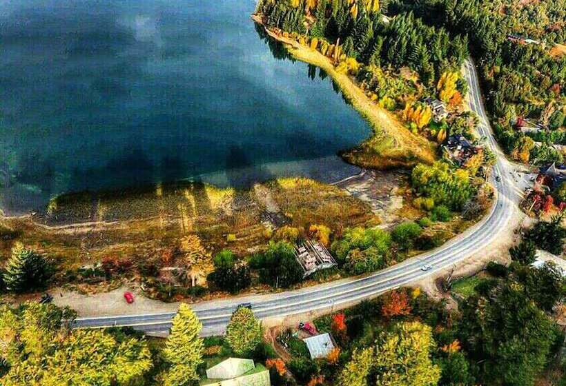 پانسیون Los Juncos Patagonian Lake House