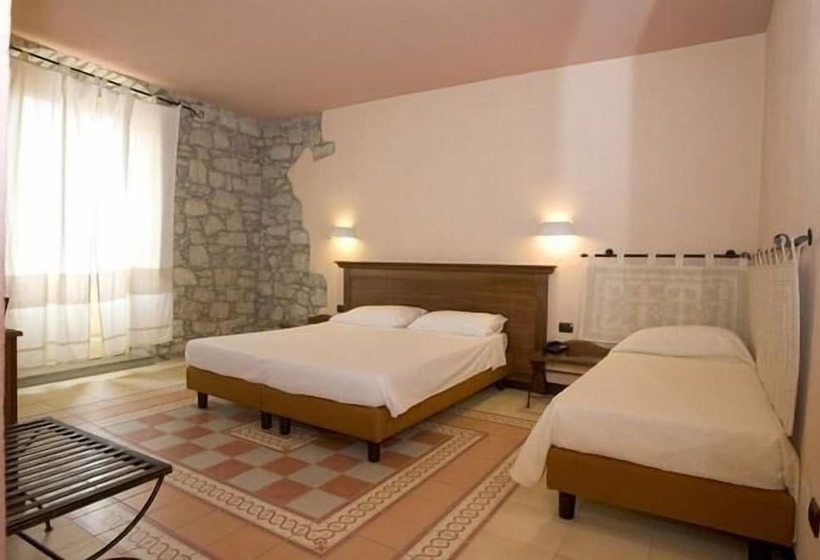 בית מלון כפרי Corte Fiorita Albergo Diffuso