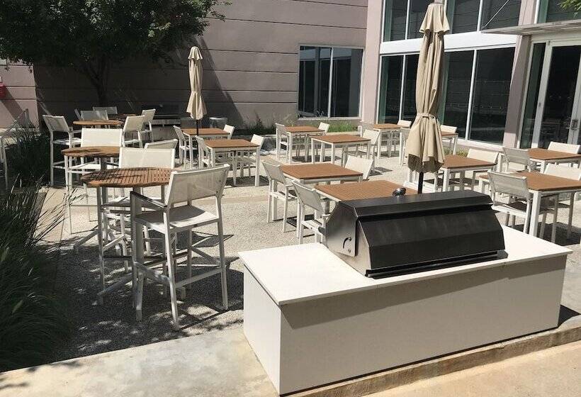 בית מלון כפרי Element Dallas Fort Worth Airport North