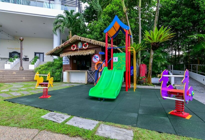 酒店 Flamingo By The Beach Penang