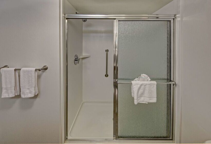 فندق Hampton Inn & Suites Clermont