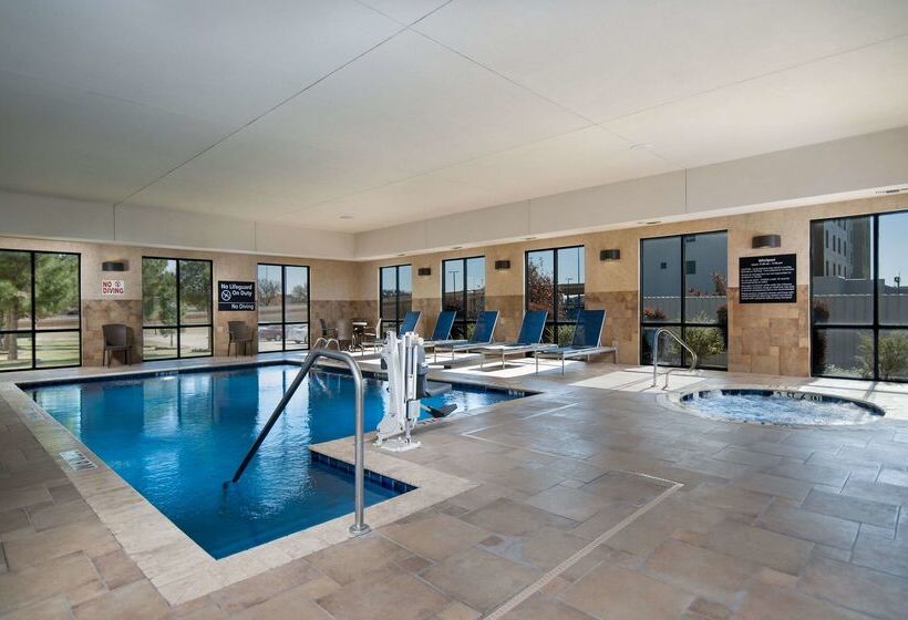 هتل Hampton Inn & Suites Fort Worth Fossil Creek