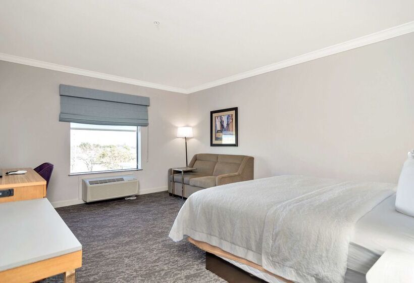 هتل Hampton Inn & Suites Fort Worth Fossil Creek