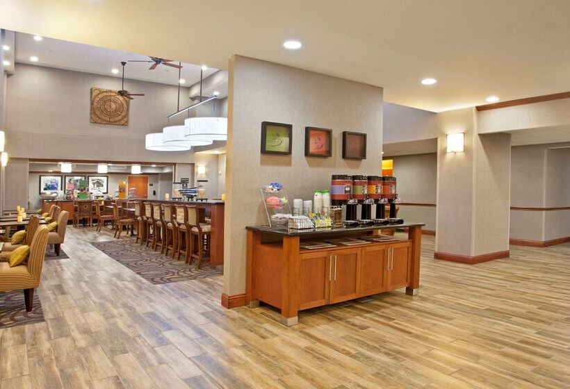 هتل Hampton Inn & Suites Fort Worth West I 30