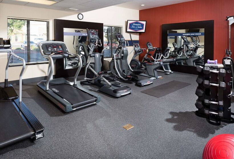 هتل Hampton Inn & Suites Las Vegas South