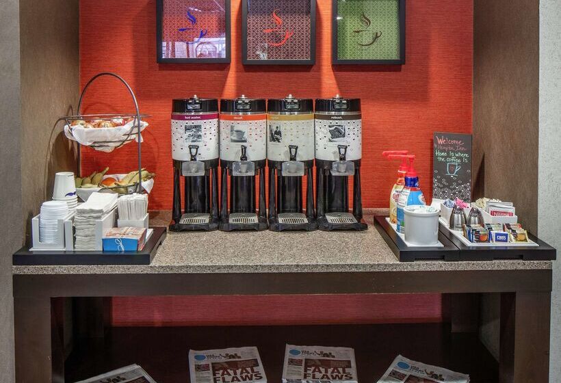 هتل Hampton Inn & Suites Austin Cedar Parklakeline