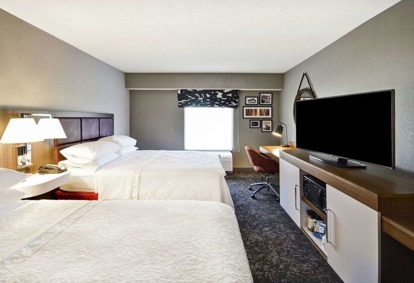 هتل Hampton Inn & Suites Columbuseaston Area