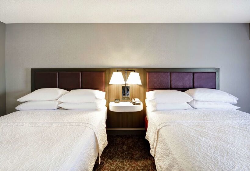 هتل Hampton Inn & Suites Columbuseaston Area