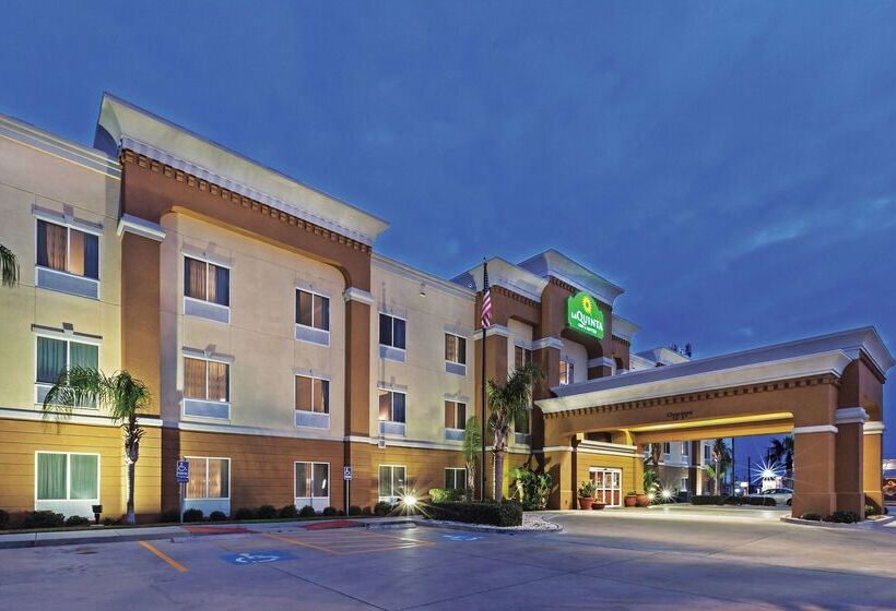 هتل La Quinta Inn & Suites By Wyndham Corpus Christin Padre Isl