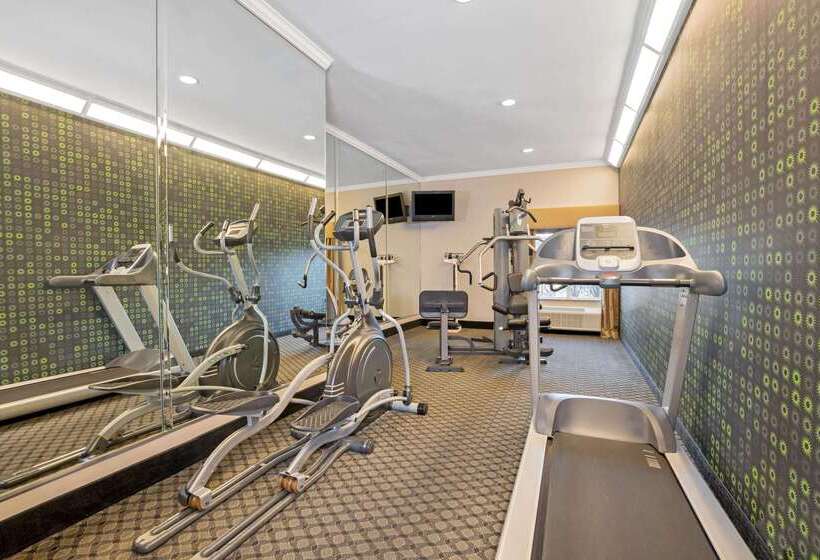 هتل Sonesta Essential Houston Westchase