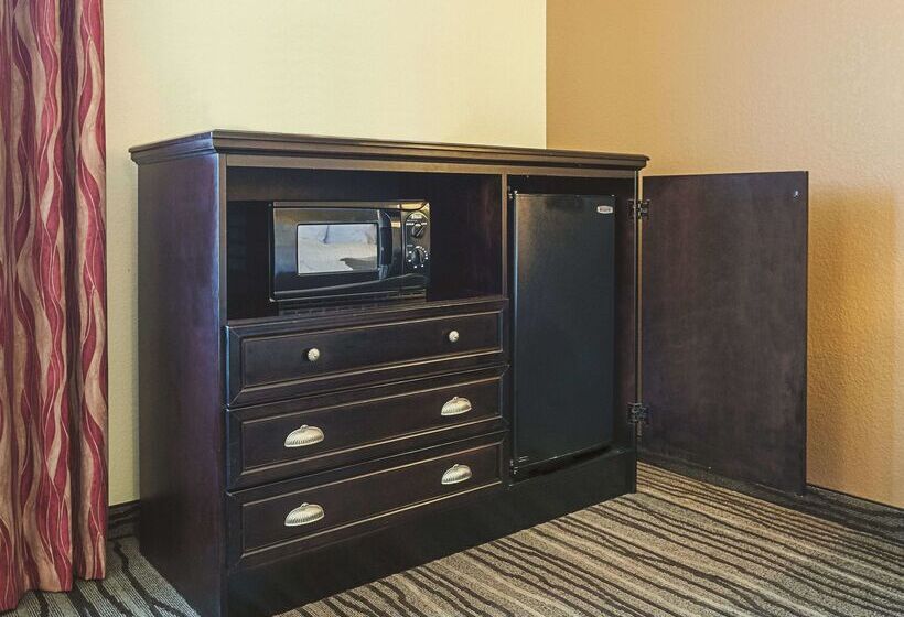 בית מלון כפרי La Quinta Inn & Suites By Wyndham Slidell   North Shore Area