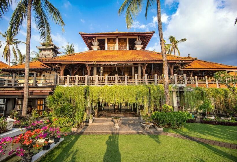 호텔 Nugraha Lovina Seaview Resort & Spa
