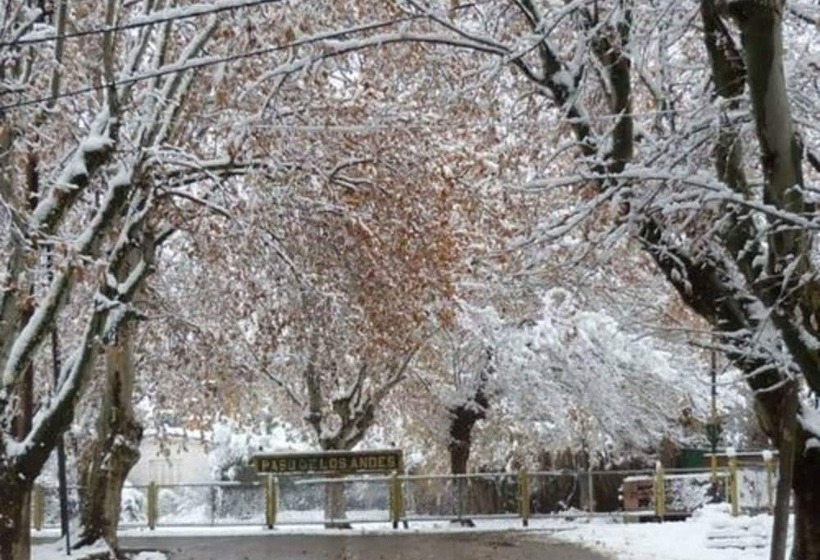 هتل Posada Boutique El Encuentro Chacras De Coria