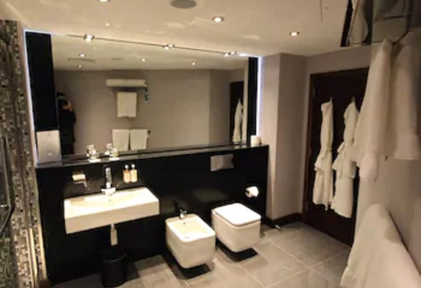 Rafayel Hotel & Spa