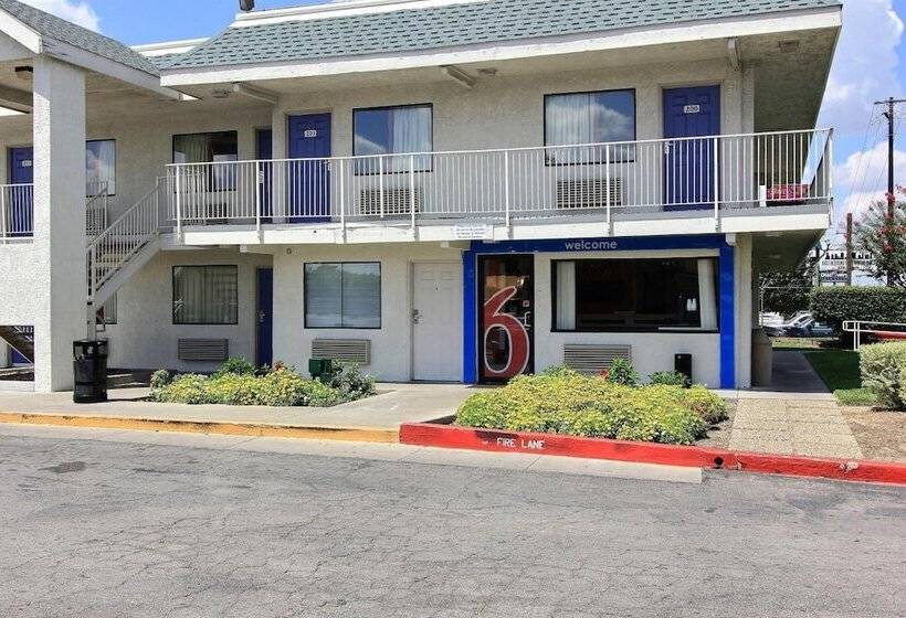 Motel 6 Austin, Tx