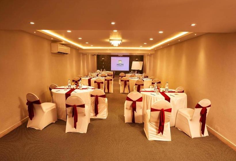 استراحتگاه Mgm Eastwoods