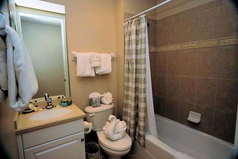 Universals White Cap Beachfront Apartments