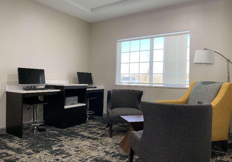 Best Western Plus Olive Branch Hotel & Suites