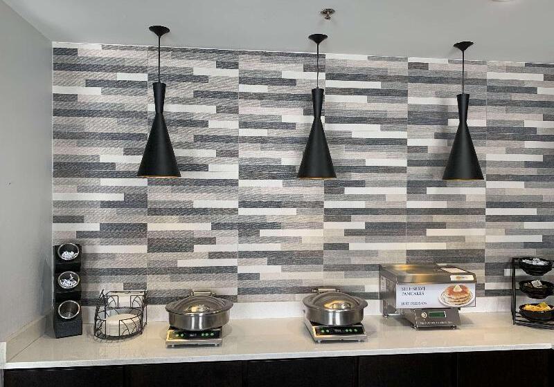 Best Western Plus Olive Branch Hotel & Suites