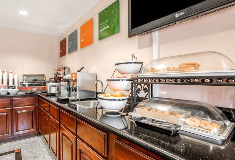 בית מלון כפרי Comfort Inn Monterey Park  Los Angeles