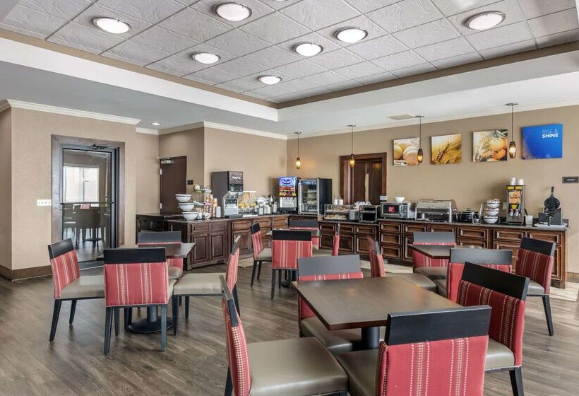 هتل Comfort Inn & Suites Fort Worth  Fossil Creek