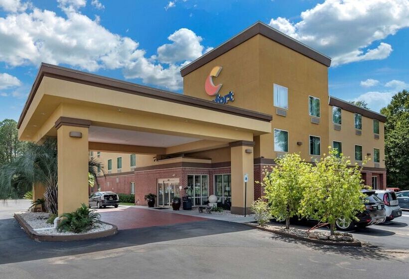 בית מלון כפרי Comfort Suites Biloxi/ocean Springs
